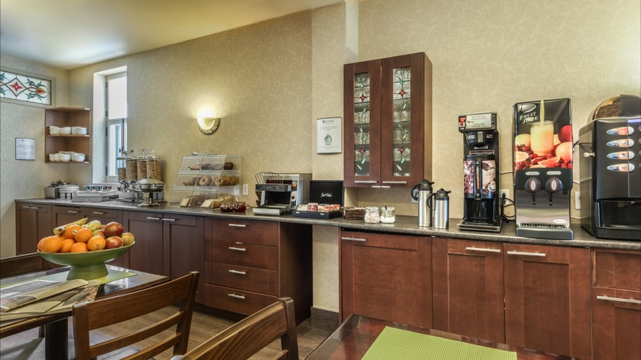 Food & Drinks 5, Hotel Chateau Bellevue, Communauté-Urbaine-de-Québec