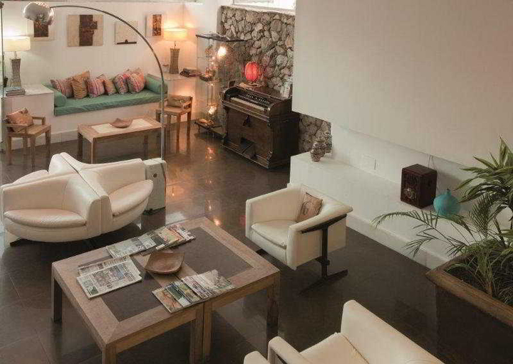 Public Area 4, MC San Jose, Almería