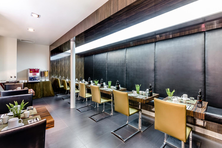 Food & Drinks 5, Exe Panorama Paris, Paris