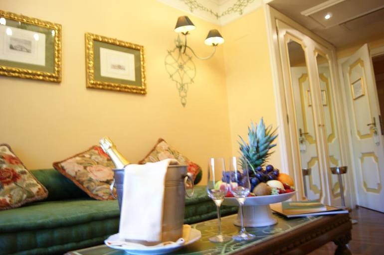 Public Area, Hotel Villa Paradiso dell'Etna, Catania