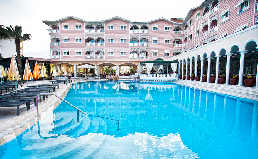 Sport & Beauty 3, Pashas Princess, Kemer
