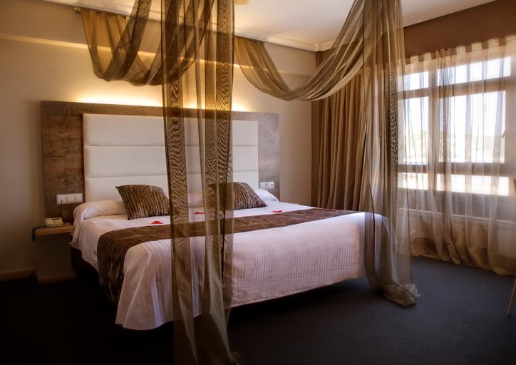 Bedroom 4, Hotel Spa El Muelle de Suances, Cantabria