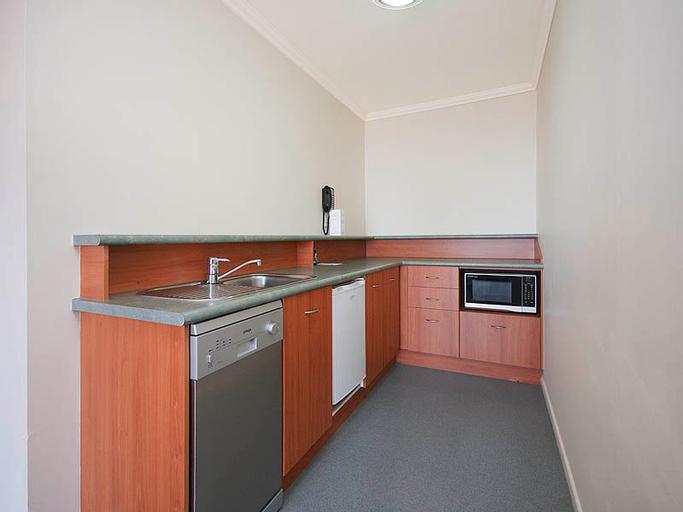 Dining Room 9