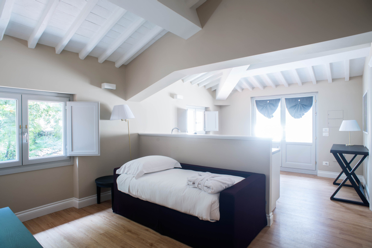 Bedroom 10