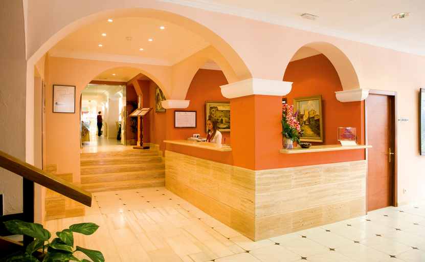 Public Area 4, Universal Hotel Bikini, Baleares