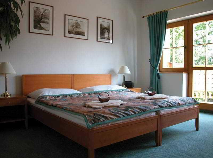 Bedroom 5, Hotel Smokovec, Poprad