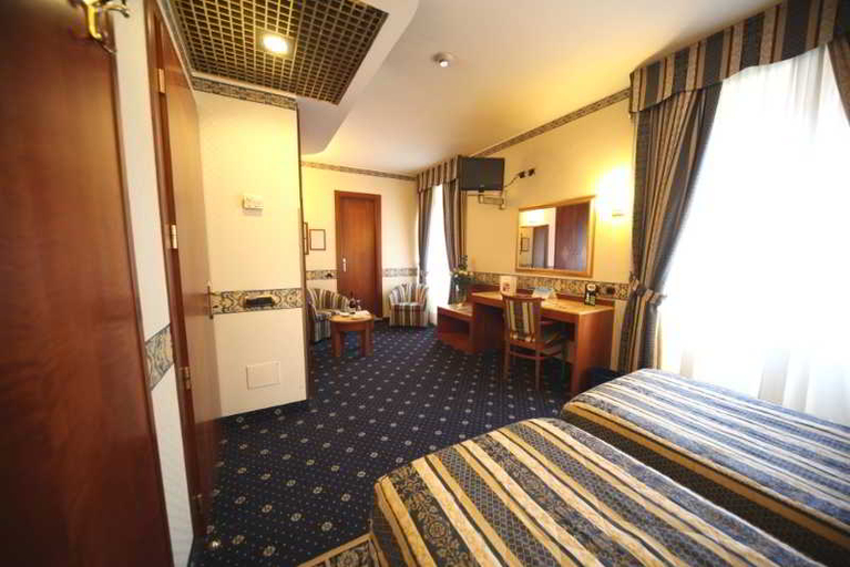 Bedroom 3, Baviera - Mokinba Hotels, Milano
