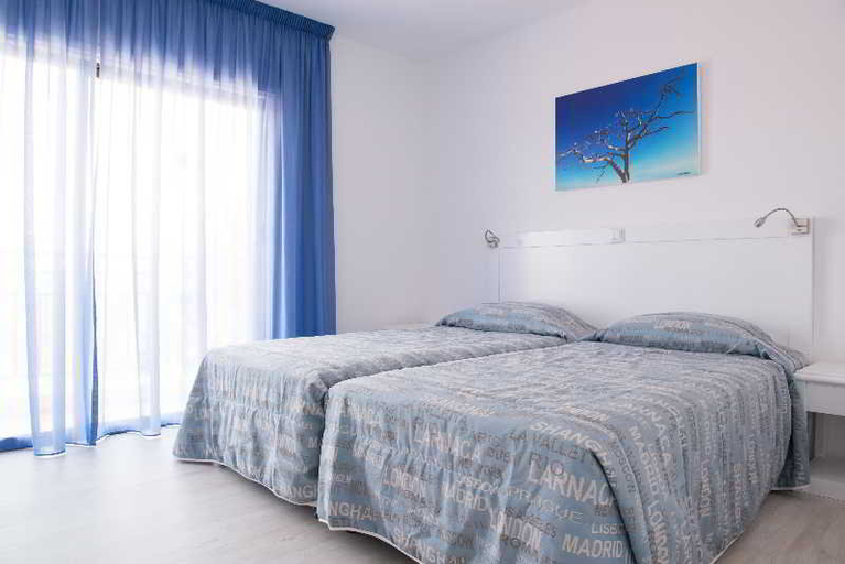 Bedroom, Liquid