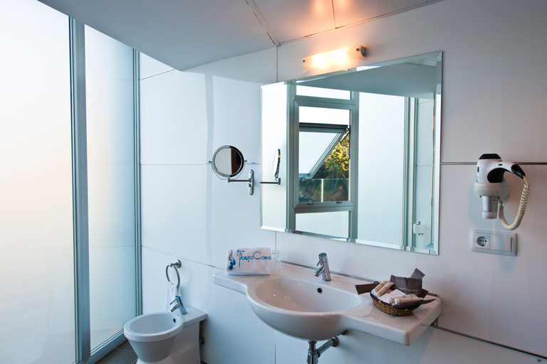 Bathroom 4, Portocobo, A Coruña
