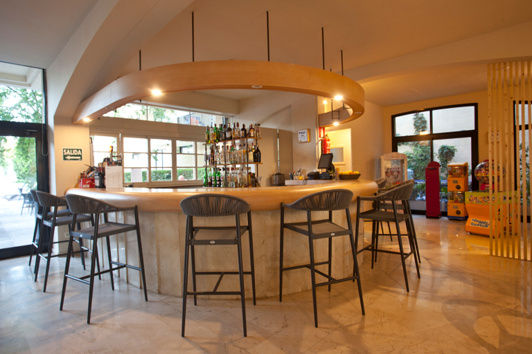 Food & Drinks 4, Bahia Pollensa, Baleares
