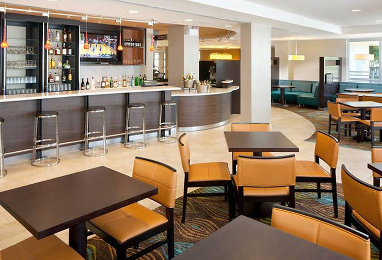 Public Area 3, Courtyard by Marriott Miami Coconut Grove, Miami-Dade