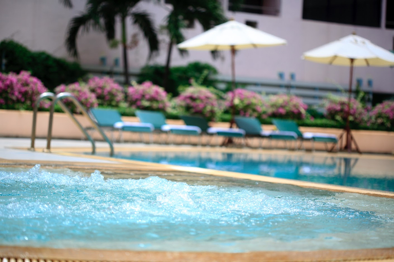 Asia Airport Hotel, Lam Luk Ka