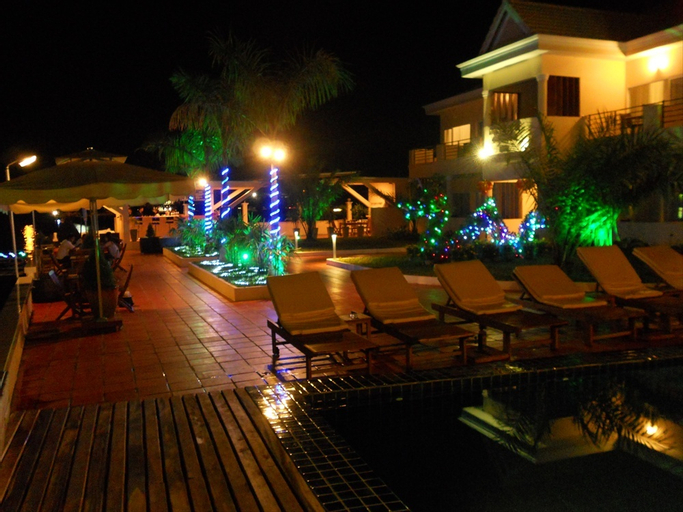 Koh Kong Bay Hotel, Smach Mean Chey