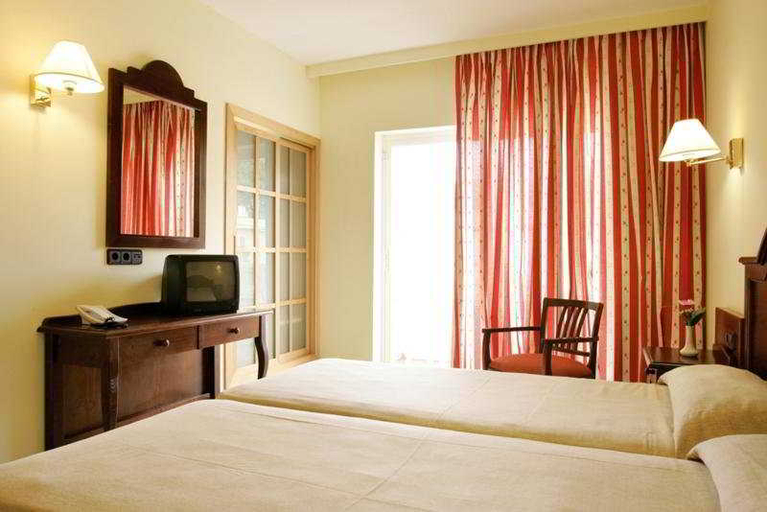 Bedroom 4, Carmen Playa, Baleares
