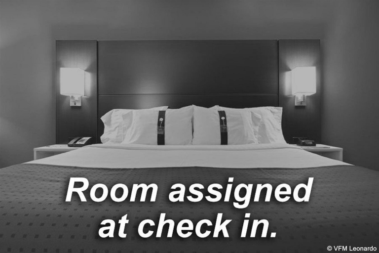 Bedroom 4, Holiday Inn Express OAKDALE by IHG, Stanislaus