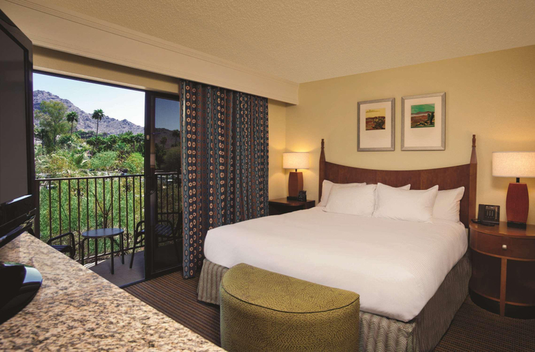 Bedroom 3, Hilton Phoenix Resort at the Peak, Maricopa