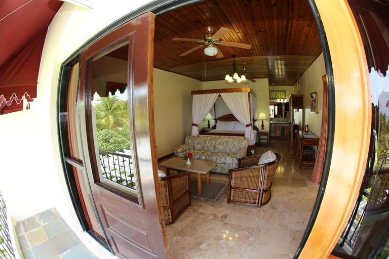 Exterior & Views 2, Charela Inn