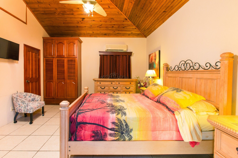 Sunset Villas 7A, Roatán