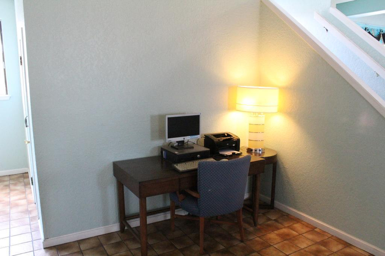 Exterior & Views 5, Home Suites Hill Country, Bexar