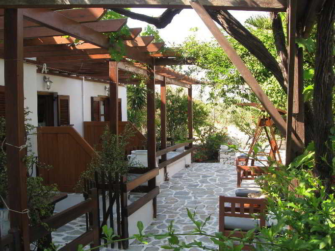 Exterior & Views 2, Batistas Apartments, South Aegean