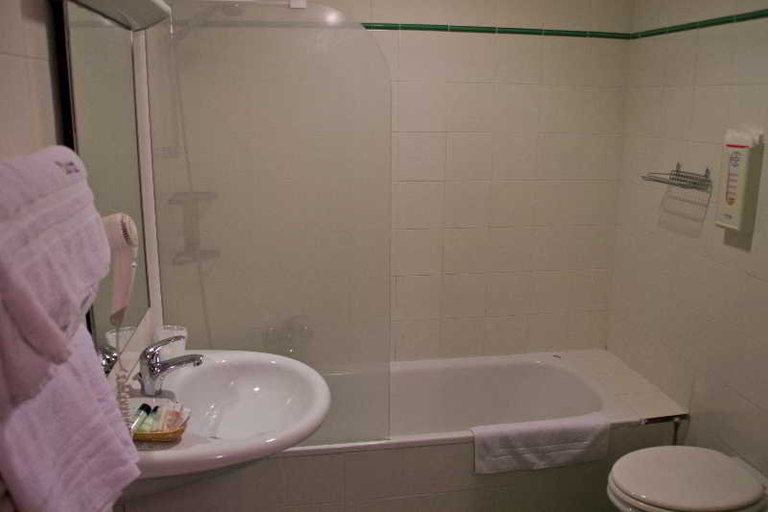 Bathroom, Villa Cesi, Florence