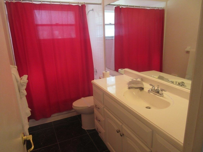 Bathroom 4, 4BR Pool Home in Indian Ridge by SHV-915, Osceola