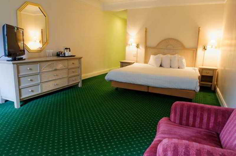 Bedroom 3, Coldra Court Hotel By Celtic Manor, Newport