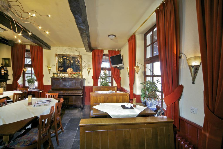 Food & Drinks 5, Hotel Restaurant in den Hoof, Maastricht