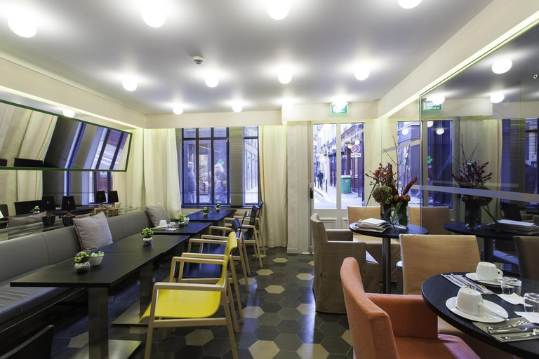 Food & Drinks 3, Hotel Saint Dominique, Paris