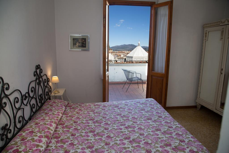Bedroom 3, Medici, Florence