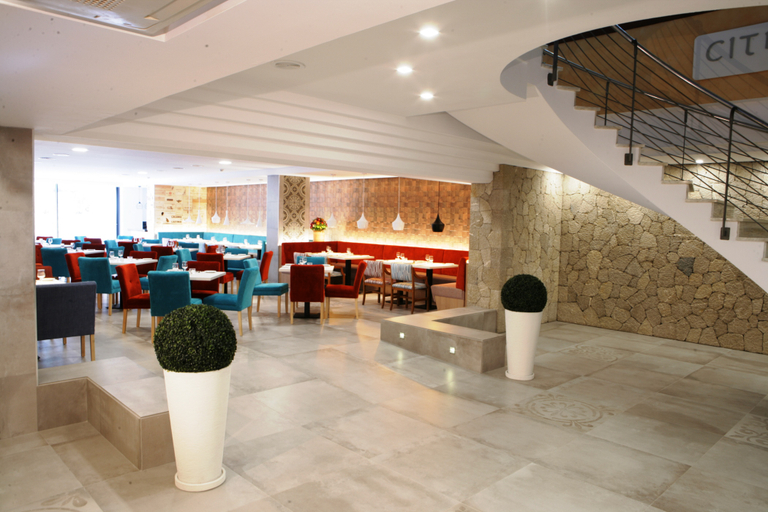 Public Area 2, Cabau Aquasol, Baleares