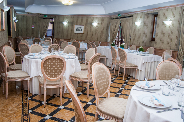 Food & Drinks 5, Hotel Cilicia, Rome