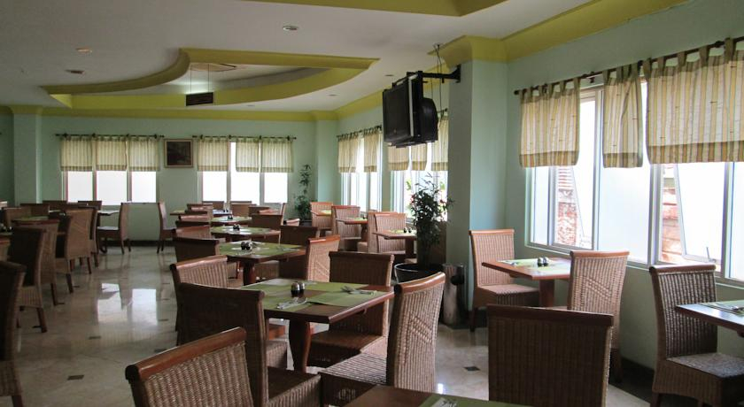 Public Area 21