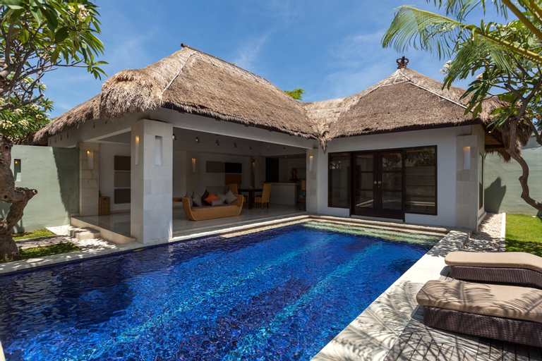 Swimming Pool 3