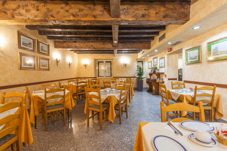 Food & Drinks 4, Madison, Rome