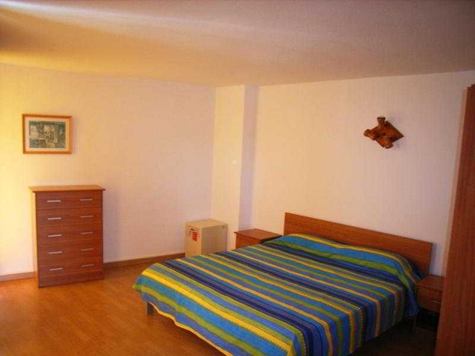 Bedroom 2, Apartahotel Folias, Las Palmas