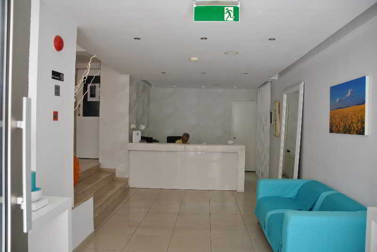 Bathroom 5, Les Palmiers Beach Hotel, Larnaca