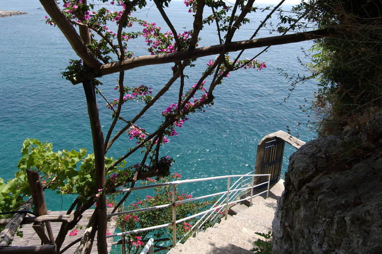 Exterior & Views 1, Hotel Miramalfi, Salerno