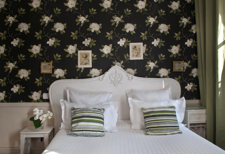 Bedroom 3, Hotel De La Motte Picquet, Paris