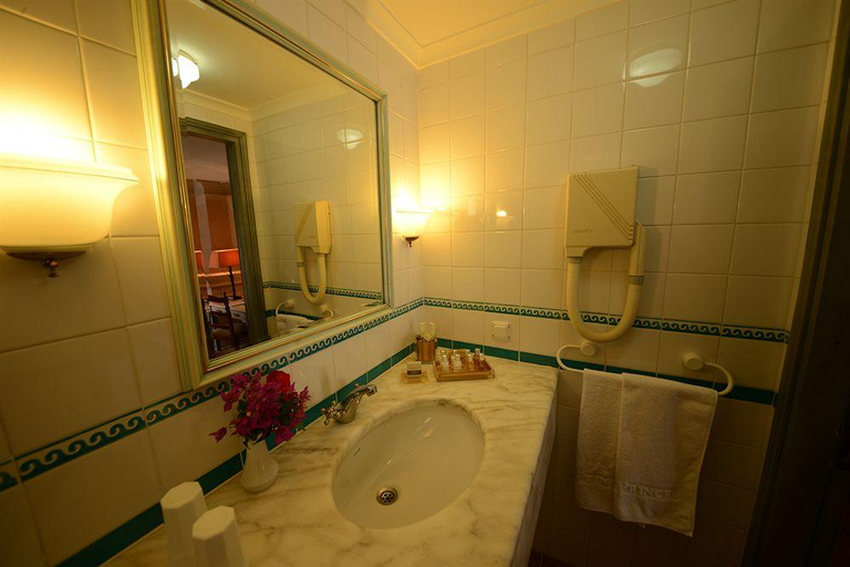 Bathroom 4, Patara Prince Resort, Kaş