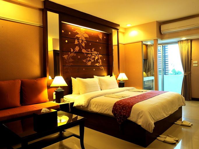 Bedroom 6