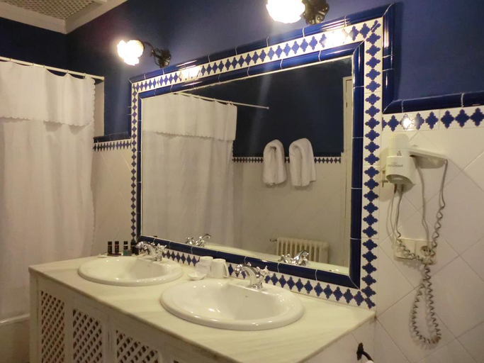 Bathroom 4, Palacio de la Rambla, Jaén