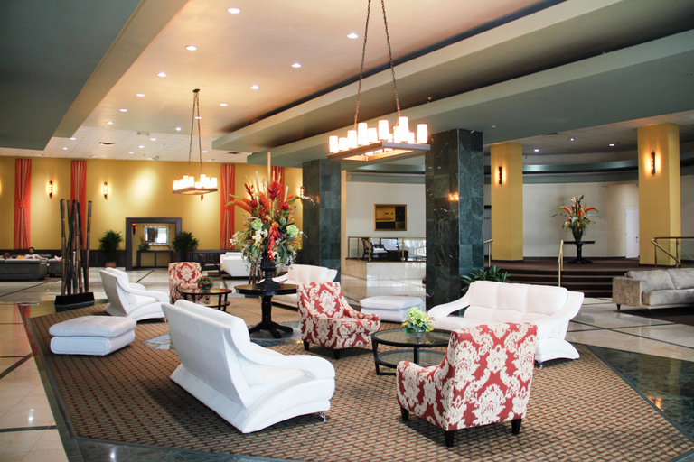Public Area 2, Casablanca on the Ocean East Tower, Miami-Dade