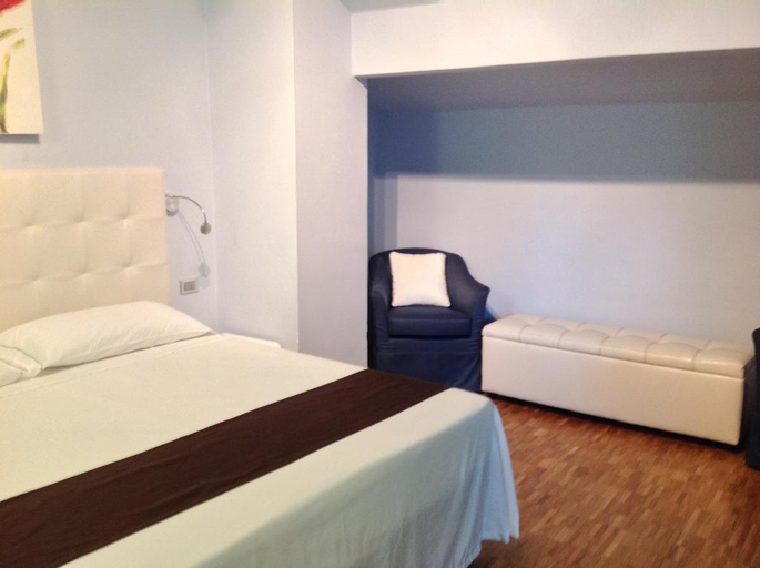 Bedroom 4, Orcagna, Florence
