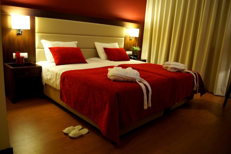 Bedroom 3, Palace Hotel & Spa Monte Rio Termas, São Pedro do Sul