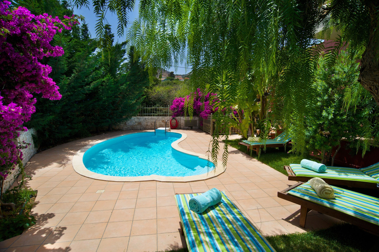 Sport & Beauty 3, Stamoulis Villas, Ionian Islands