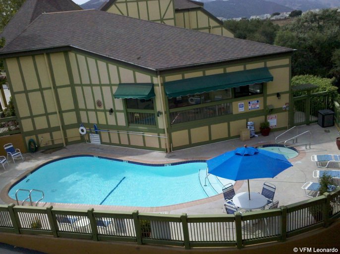 Sport & Beauty 3, Vinland Hotel and Lounge, Santa Barbara