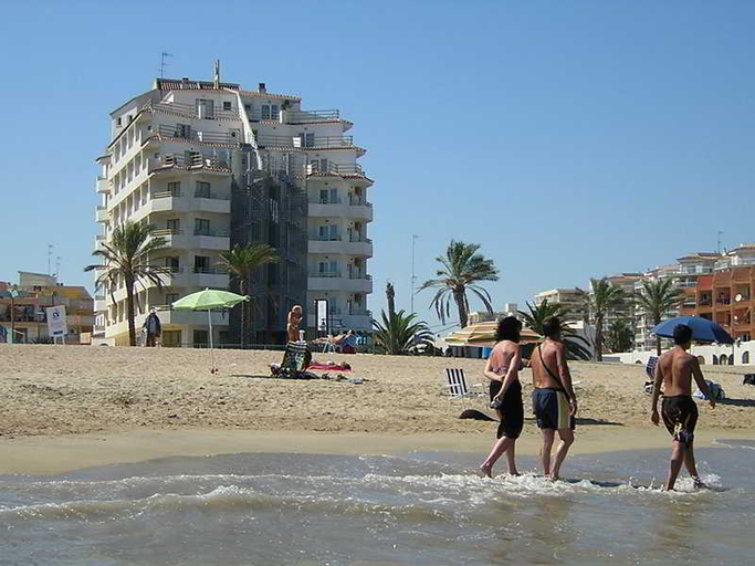 Others 4, Sundays Beach, Castellón