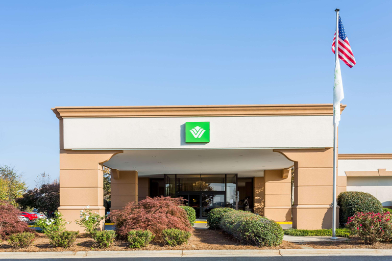 Wyndham Garden Greensboro, Guilford