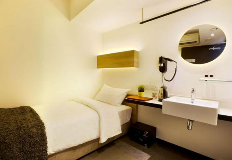 Bedroom 21
